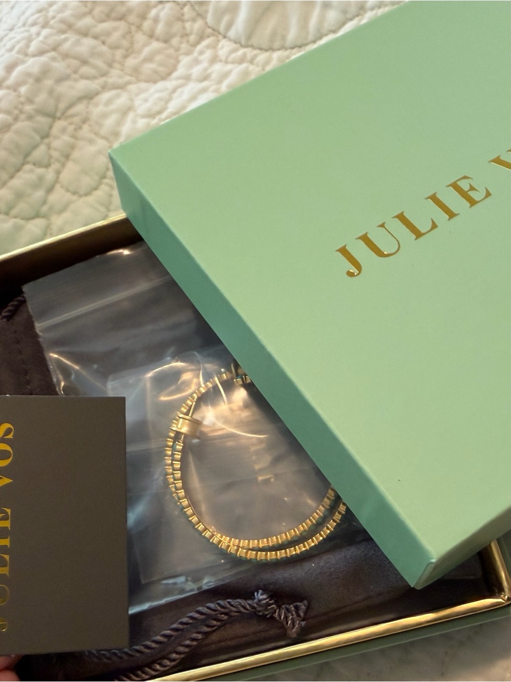 New in Box Julie Vos Juliette Large Hold Turquoise Blue Hoop Earrings - Picture 12 of 14
